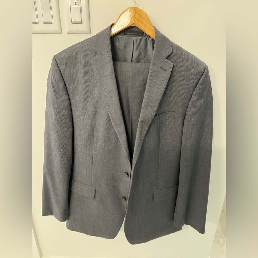 Calvin Klein slim fit men’s suit